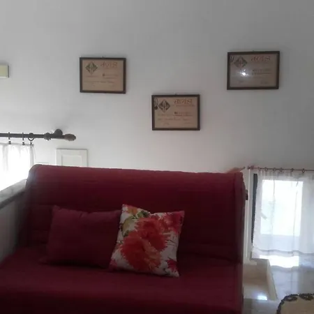 La Curte Di Borgomonte - *