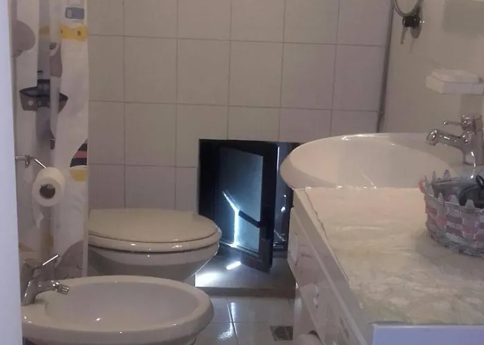 La Curte Di Borgomonte - *